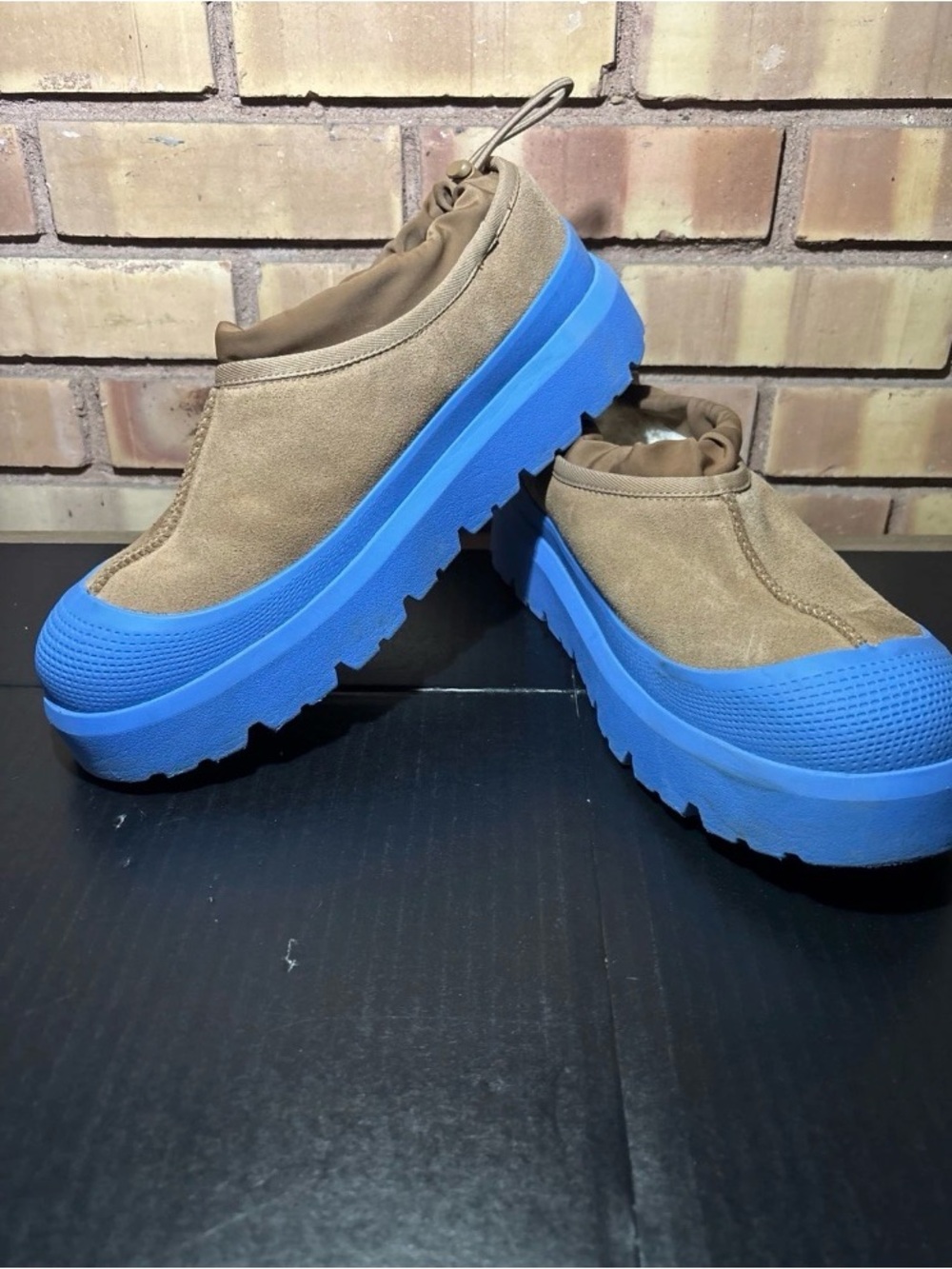UGG Tasman Weather Hybrid in the colorway Chestnut / Big Sky Men’s 12